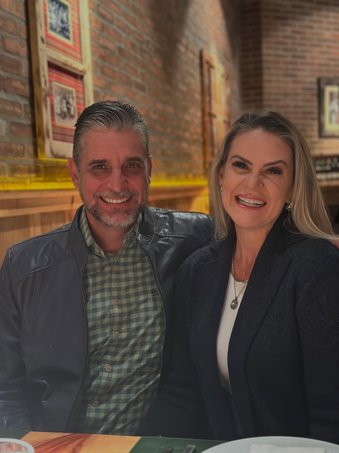 Pr. Marcos e Renata Ulle